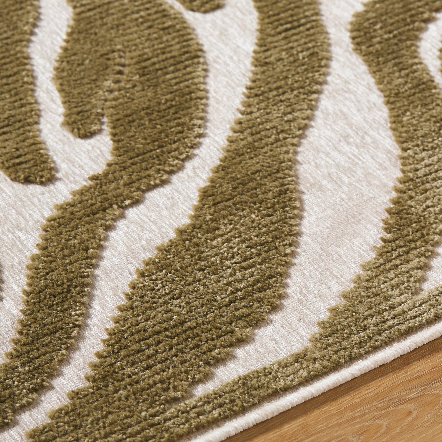 027 SI-2167420,SI-2167421,SI-2167422,SI-2167423,SI-2167424 | Closeup | Jakarta Rug - 32678 by Livabliss. Made from unique in a unique style.