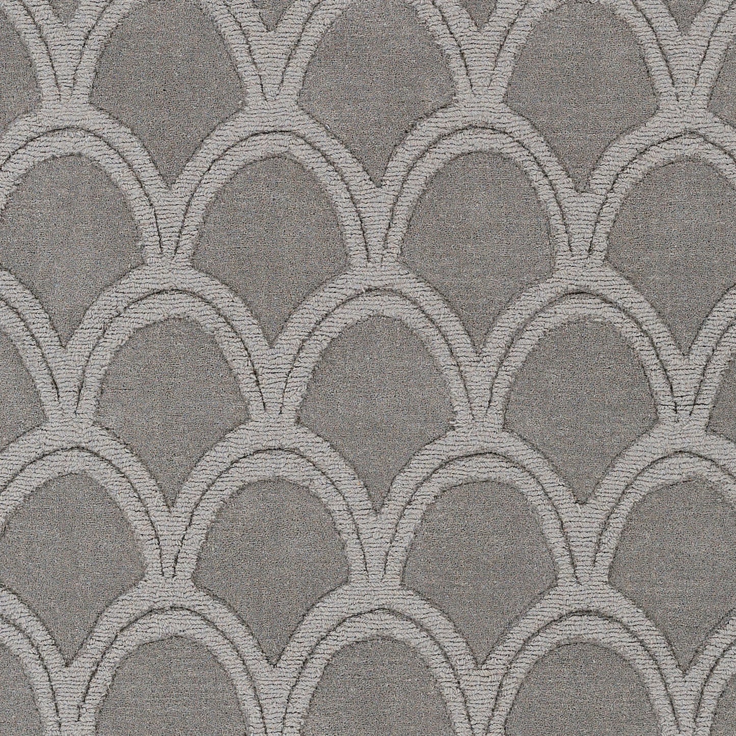 003 58572-12428 | Closeup | Mystique Rug - 12908 by Surya in medium gray. Made from 100% wool in a unique style.