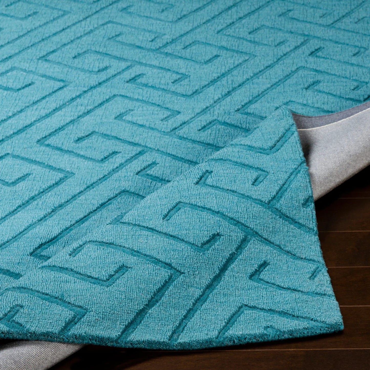 020 98374-3266 | Closeup | Mystique Rug - 22146 by Surya. Made from 100% wool in a unique style.