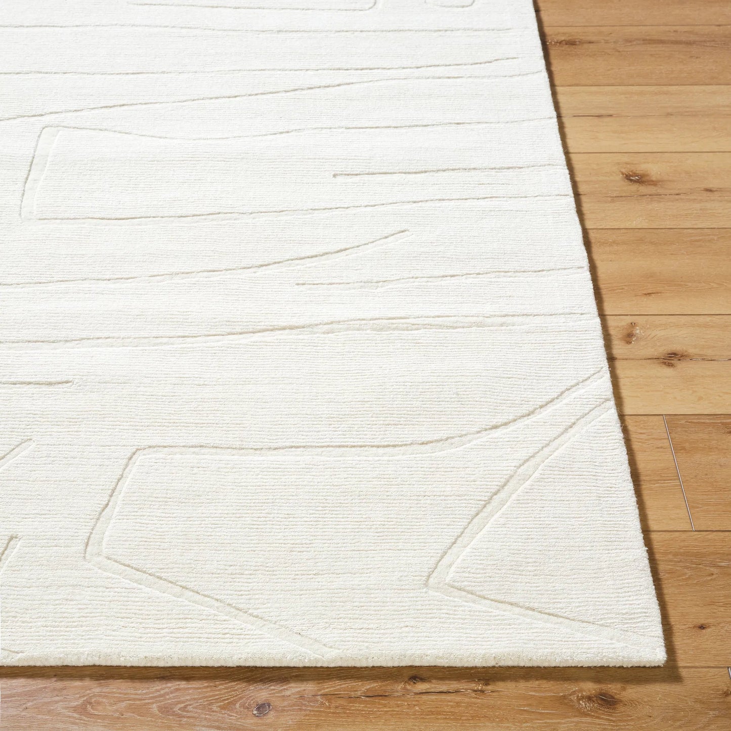 003 SI-2167678,SI-2167679,SI-2167680,SI-2167681 | Closeup | Mystique Rug - 489202 by Livabliss in ivory, cream, beige. Made from wool in a unique style.