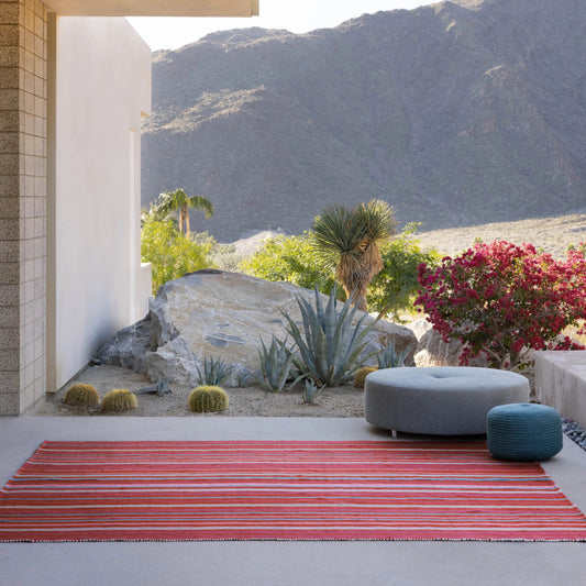 Mazarro MAZ04 Rug by Jaipur Living in red, blue. Made from 100% polyester in a unique style.