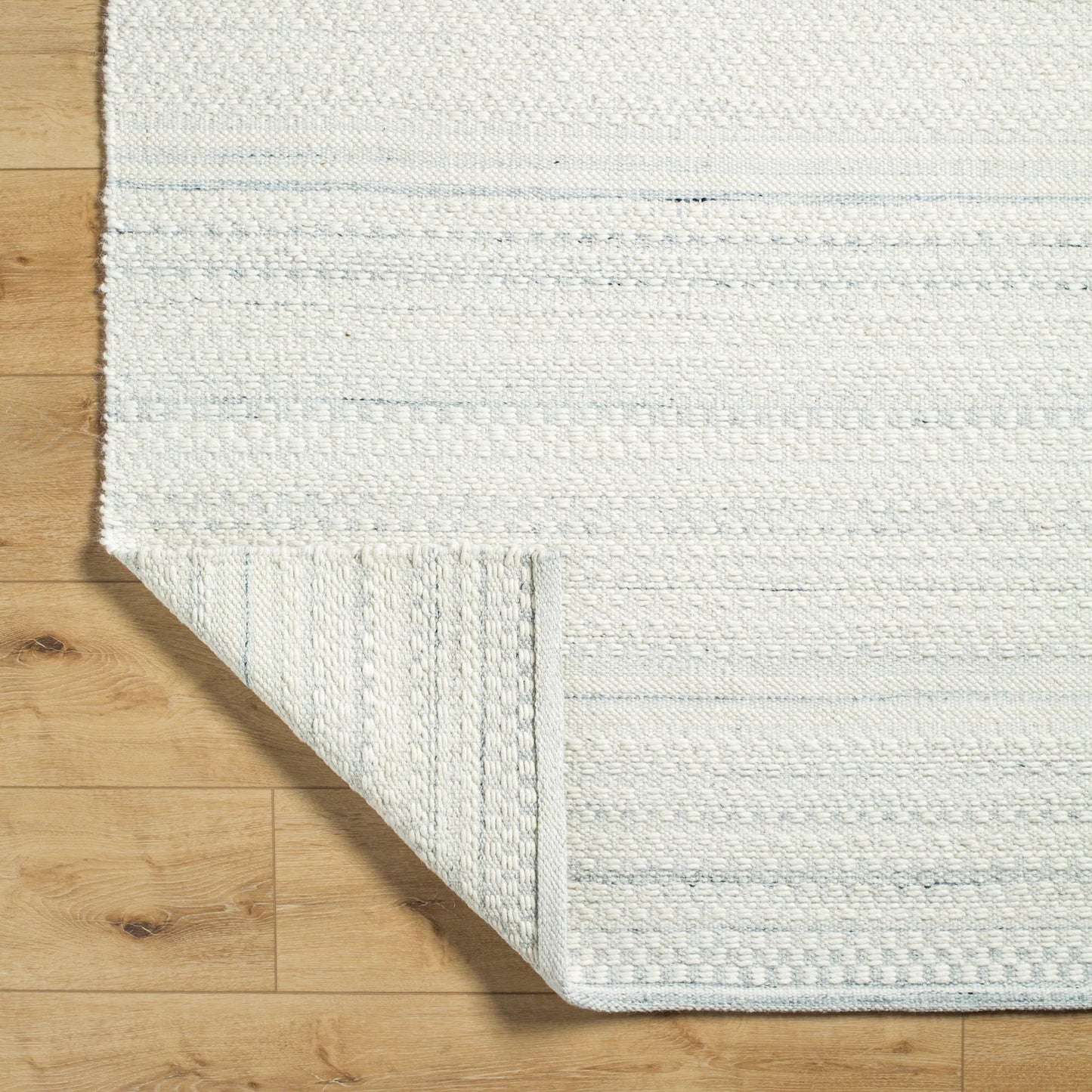 018 SI-2048999,SI-2049000,SI-2049001,SI-2049002,SI-2049003,SI-2049004,SI-2049005 | Closeup | Mardin Rug - 477770 by Livabliss. Made from face: 100% wool in a unique style.