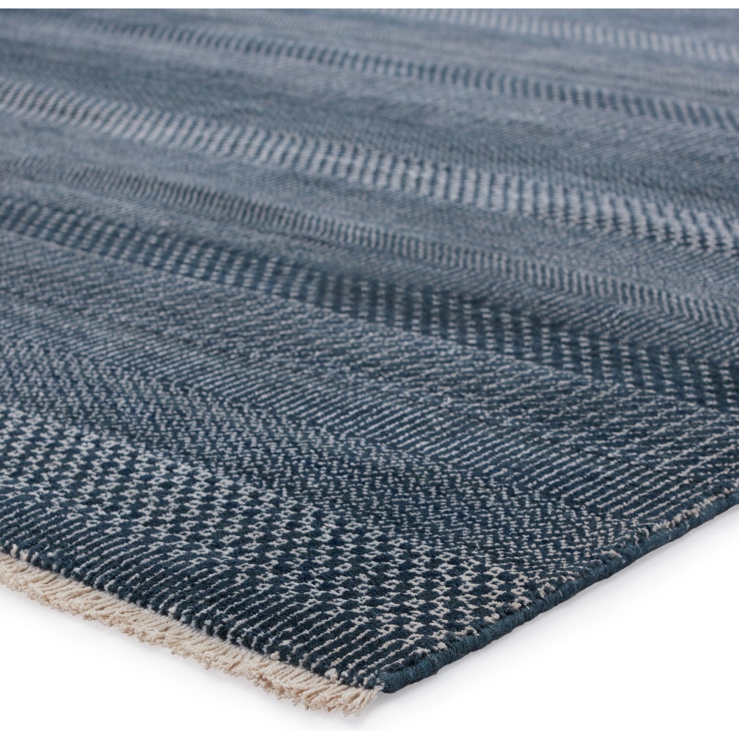 005 SI-1781391,SI-1781392,SI-1781393,SI-1781394 | Closeup | Adler Rug by Jaipur Living. Made from 60% wool 40% viscose in a modern style.