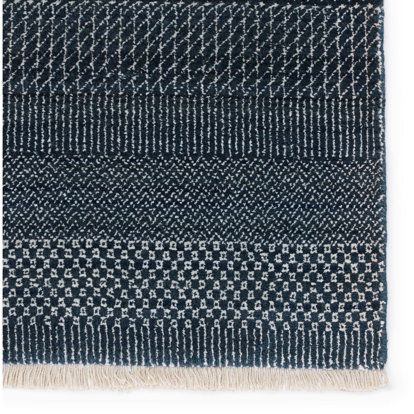 011 SI-1781391,SI-1781392,SI-1781393,SI-1781394 | Closeup | Adler Rug by Jaipur Living. Made from 60% wool 40% viscose in a modern style.