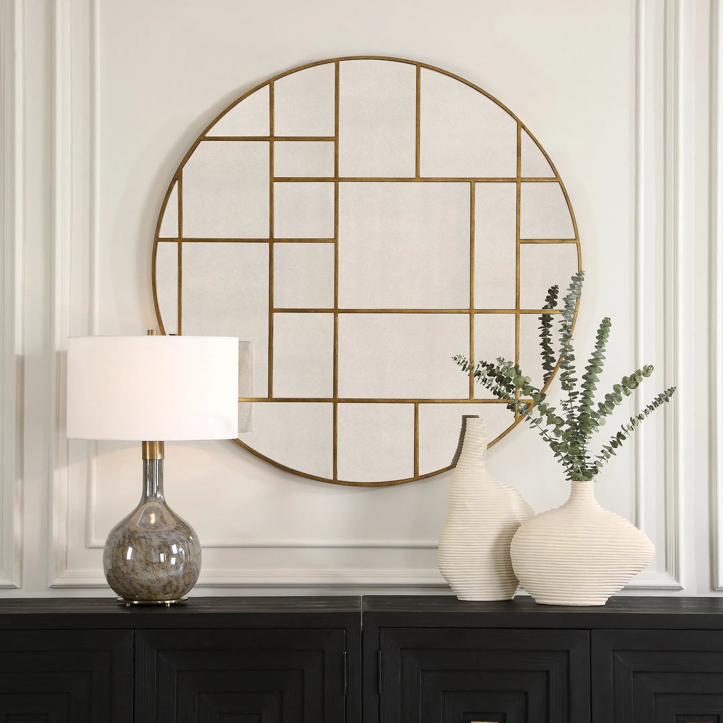 003 SI-2262139 | Lifestyle | Geometric Round Mirror by Uttermost in gold leaf. Made from mirror, mdf in a modern style.