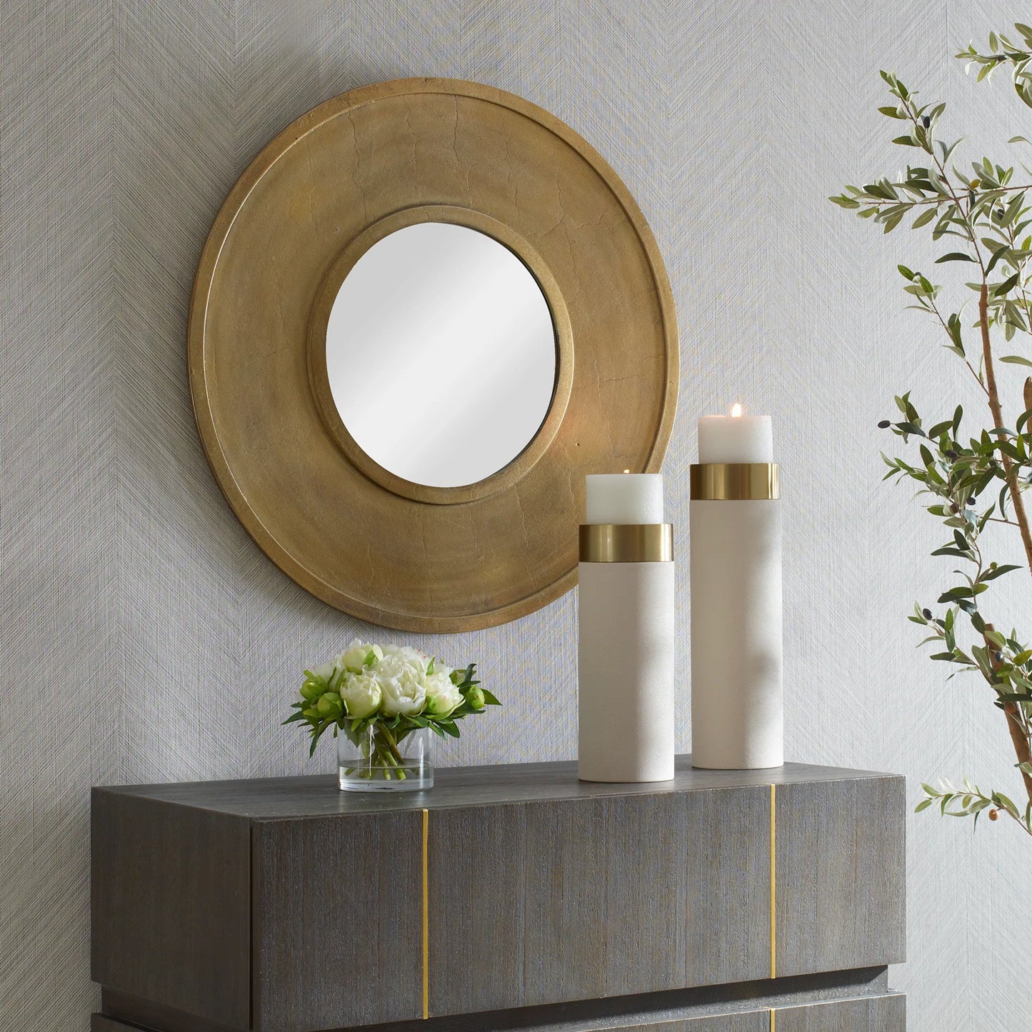 007 SI-2262107 | Lifestyle | Axel Round Mirror by Uttermost in brass. Made from aluminum, mdf, glass in a modern style.