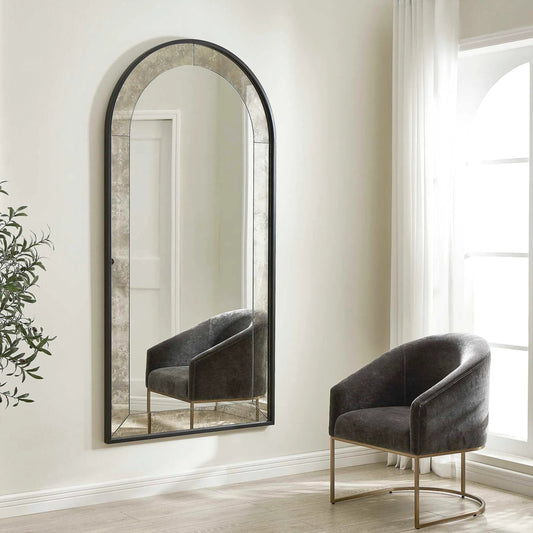 Marlowe Antique Arch Mirror by Uttermost in black. Made from iron, mirror, mdf in a transitional style.
