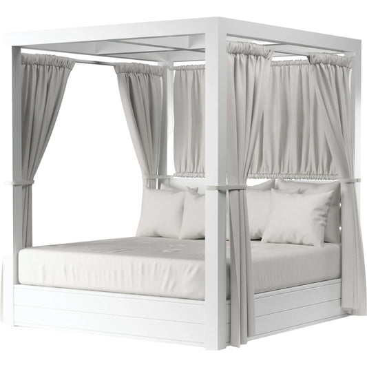 Newport Outdoor Resort King Daybed by Sunset West in frost. Made from aluminum in a modern style.