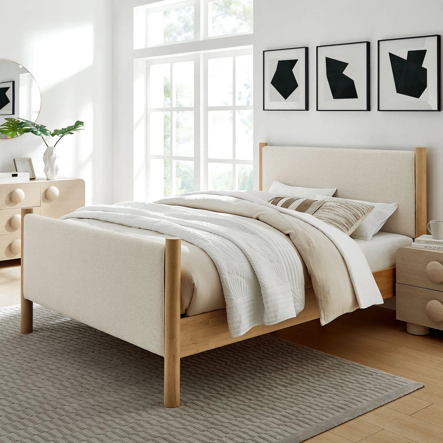 105 SI-2358704 | Lifestyle | Strafford Platform Bed by Evans & Londeen. Made from fabric upholstered in a unique style.