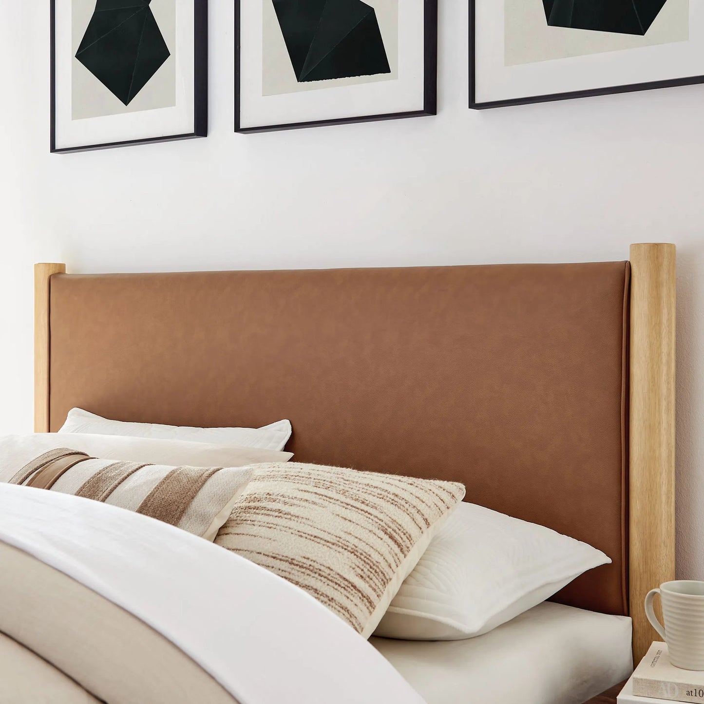 061 SI-2358716 | Lifestyle | Sevier Size Vegan Platform Bed by Evans & Londeen. Made from vegan leather upholstered in a transitional style.