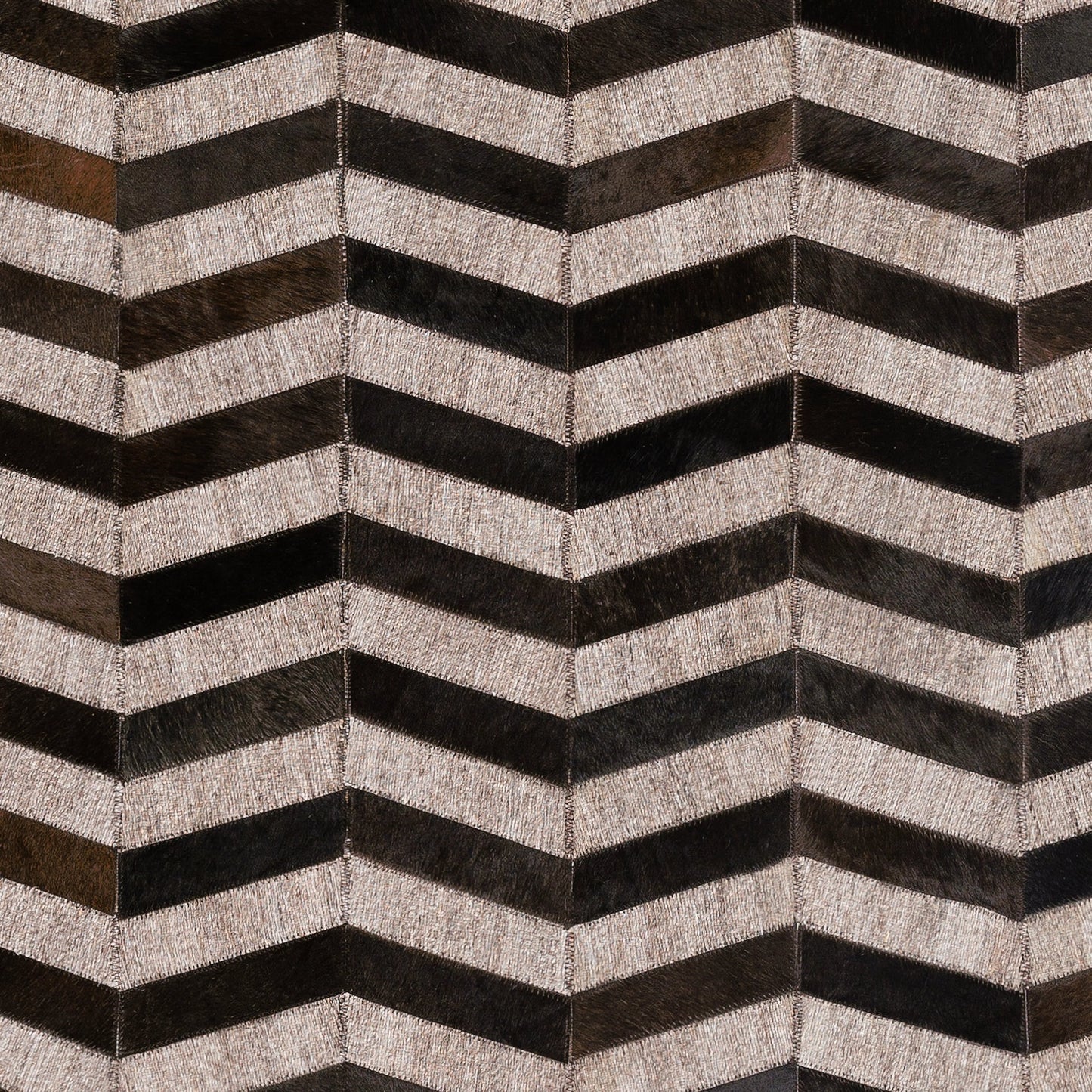 007 79372-31027 | Closeup | Medora Rug - 15813 by Surya. Made from unique in a unique style.