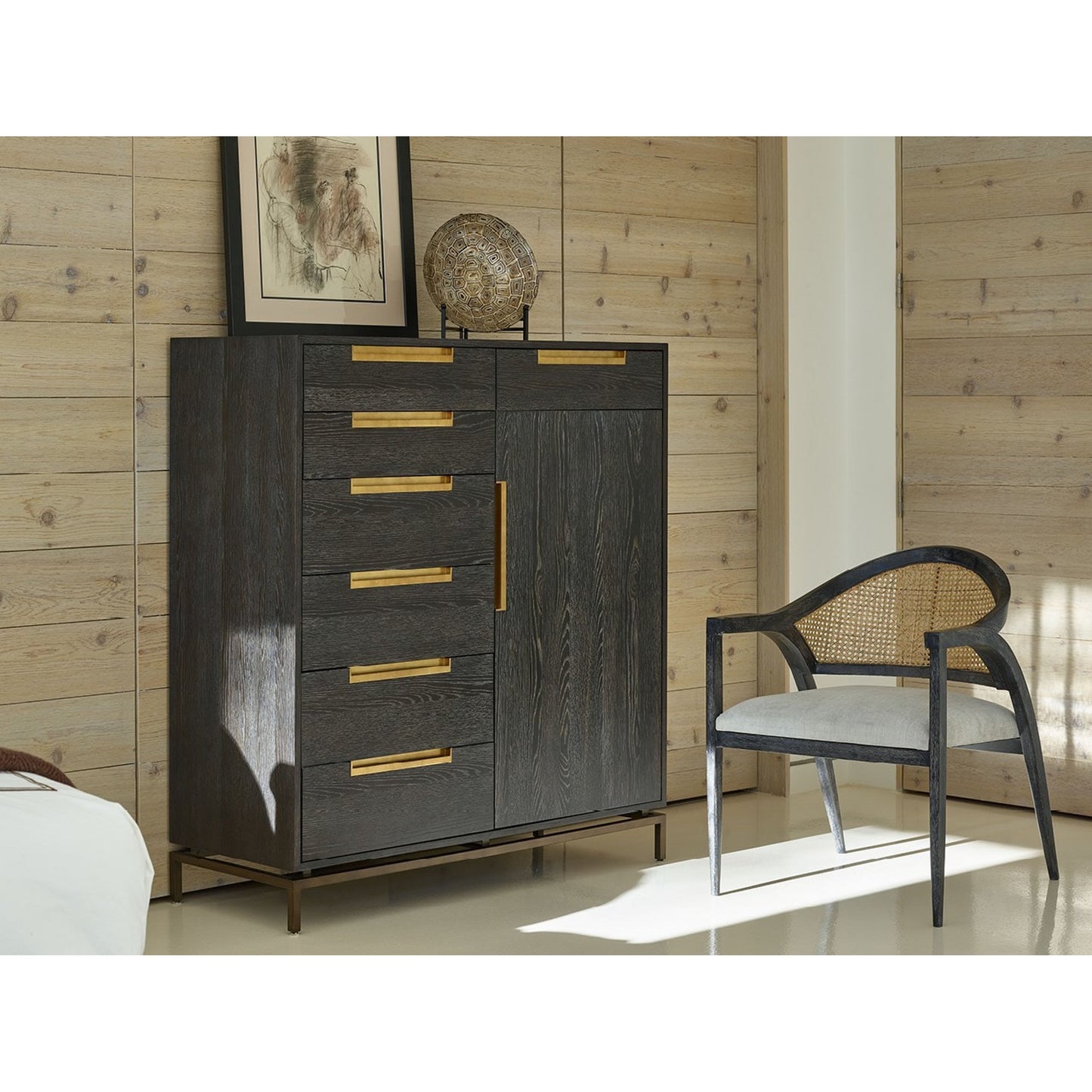 004 SR-812889 | Lifestyle | Dexter Accent Chair by Universal Furniture in black and black. Made from 100% polyester in a eclectic & global style.