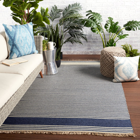 Morro Bay MRB03 Indoor/Outdoor Rug by Jaipur Living. Made from 100% polypropylene in a unique style.