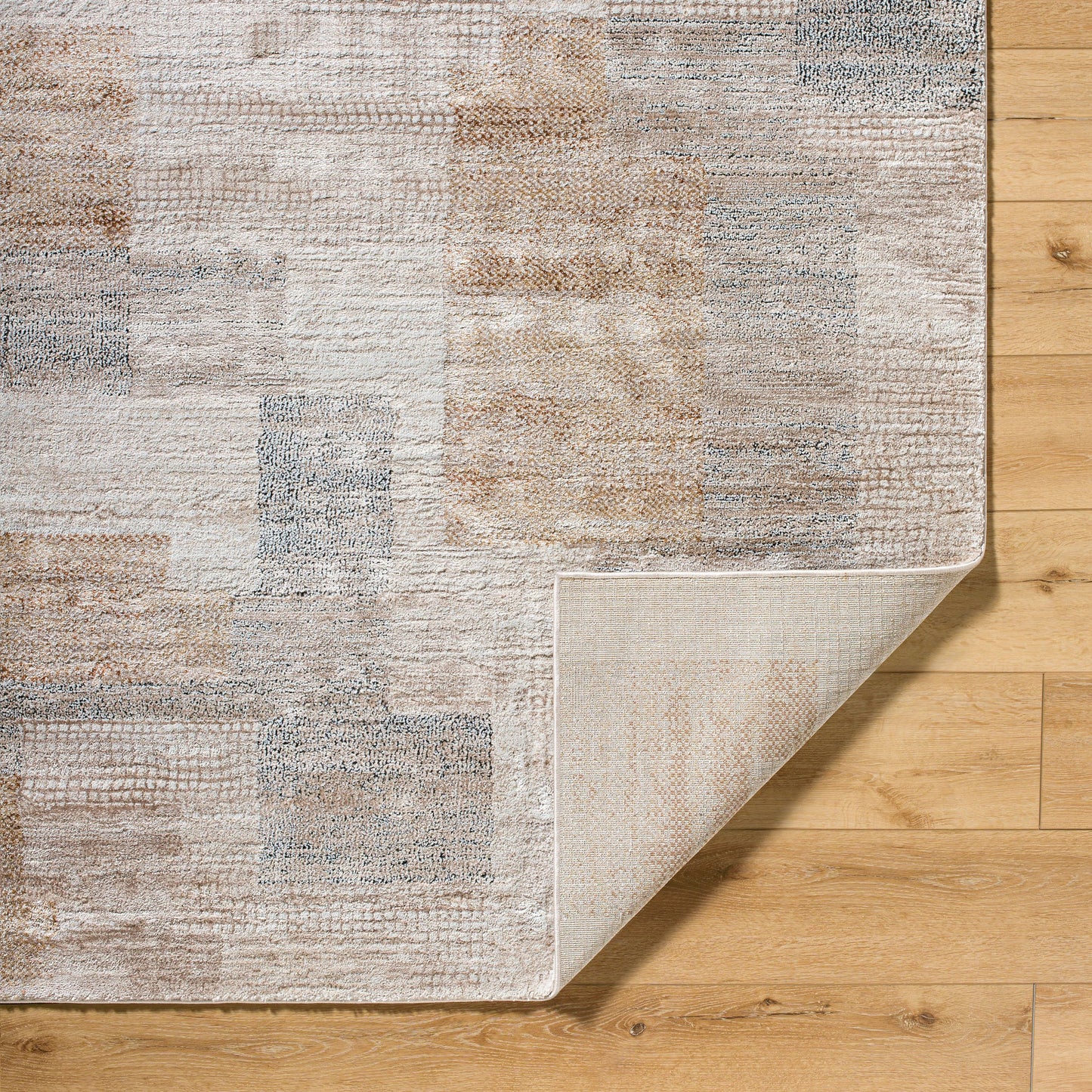 003 SI-2165609,SI-2165610,SI-2165611,SI-2165612 | Closeup | Montana Rug - 536252 by Livabliss. Made from polypropylene, polyester in a unique style.