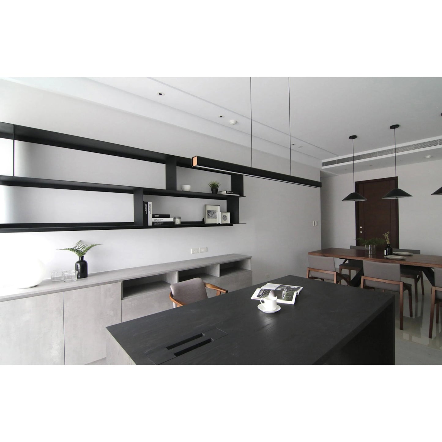 031 SR-381034 | Lifestyle | Mumu Wall Lamp by Seed Design. Made from aluminum, wood in a modern style.