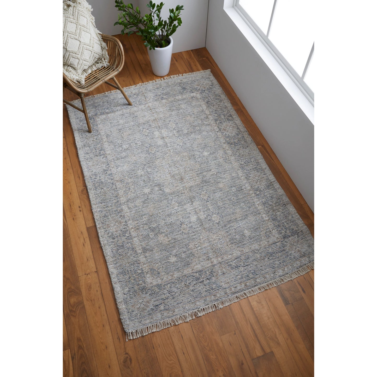 013 SI-1754228,SI-1754229,SI-1754230,SI-1754231,SI-1754232,SI-1754233 | Lifestyle | Caldwell Transitional Rug - 8799F by Feizy in gray, blue, taupe. Made from wool, viscose in a unique style.