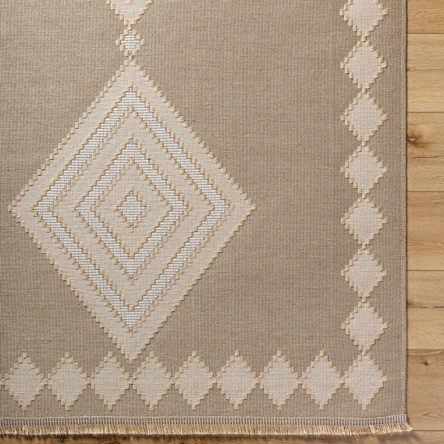 007 SI-2167837,SI-2167838,SI-2167839,SI-2167840,SI-2167841,SI-2167842,SI-2245551 | Closeup | Mystery Rug - 497235 by Livabliss in tan, light beige, beige, cream. Made from jute, cotton in a unique style.