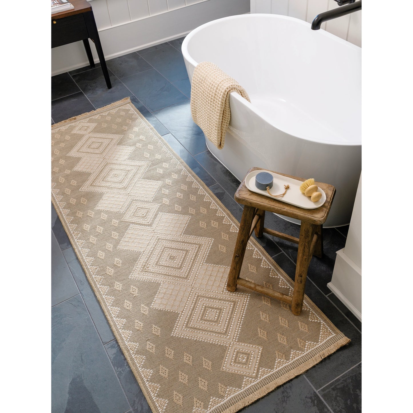 008 SI-2167843,SI-2167844,SI-2167845,SI-2167846,SI-2167847,SI-2167848 | Lifestyle | Mystery Rug - 497245 by Livabliss in tan, beige, cream, light beige. Made from jute, cotton in a unique style.