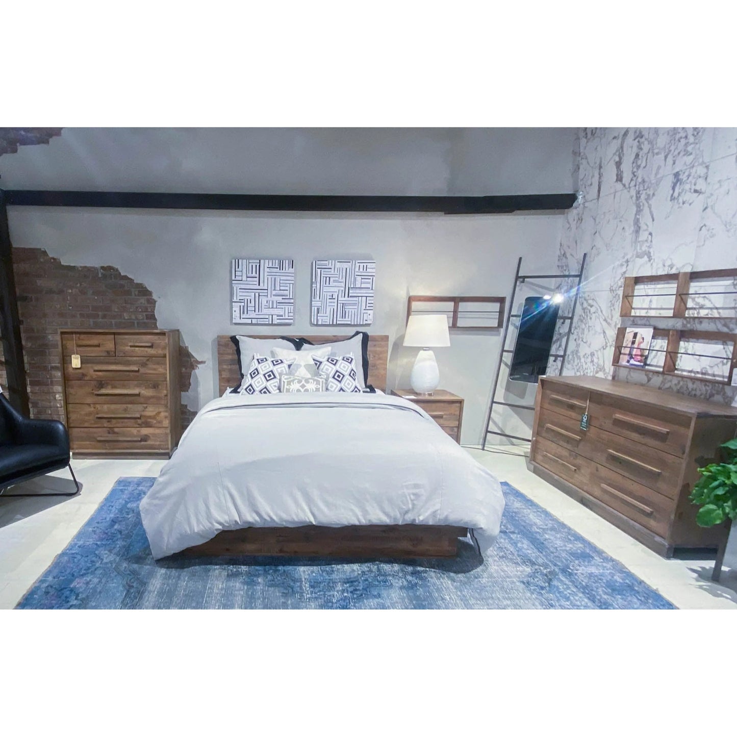 008 SR-818641 | Lifestyle | Nevada Dresser by LH Imports in dark driftwood. Made from reclaimed pine in a coastal style.
