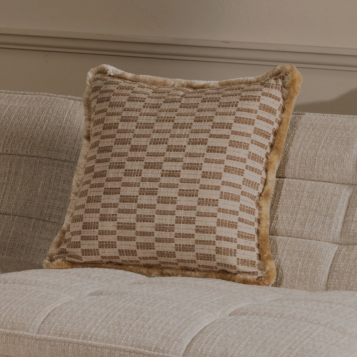 011 SI-2441461 | Lifestyle | Leone Cushion by Moe's Home Collection. Made from 100% polyester, cushion 60% feather, 40% fibre in a traditional style.