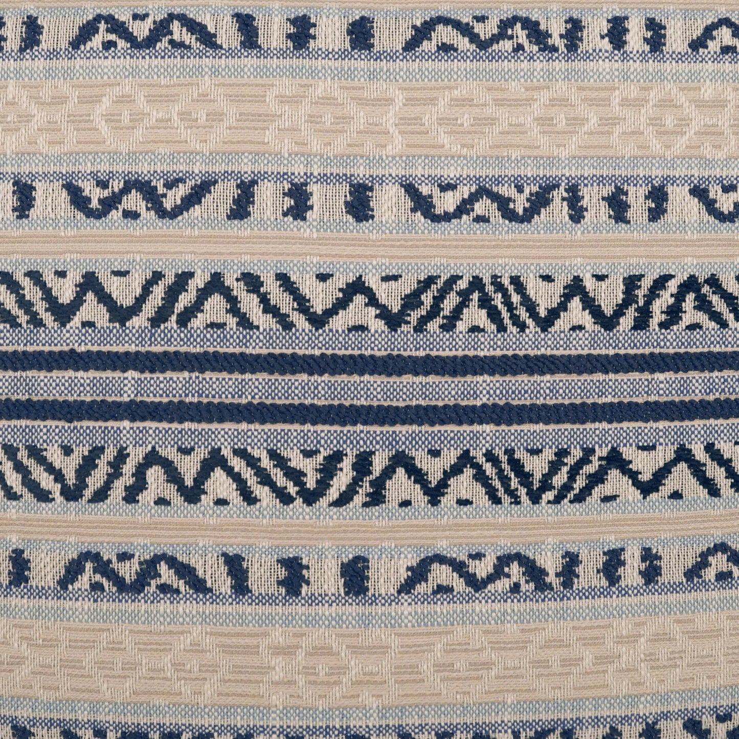 002 SI-2028252 | Closeup | Motiva Pillow by DV Kap Home. Made from 92.62% poly(uv), 7.38% pcrpoly(uv) in a modern style.