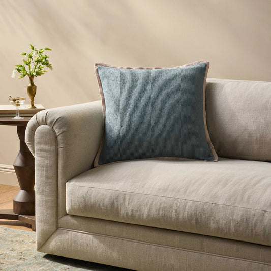 PLL0207 Pillow by Loloi. Made from cotton, wool, rayon, polyester in a unique style.