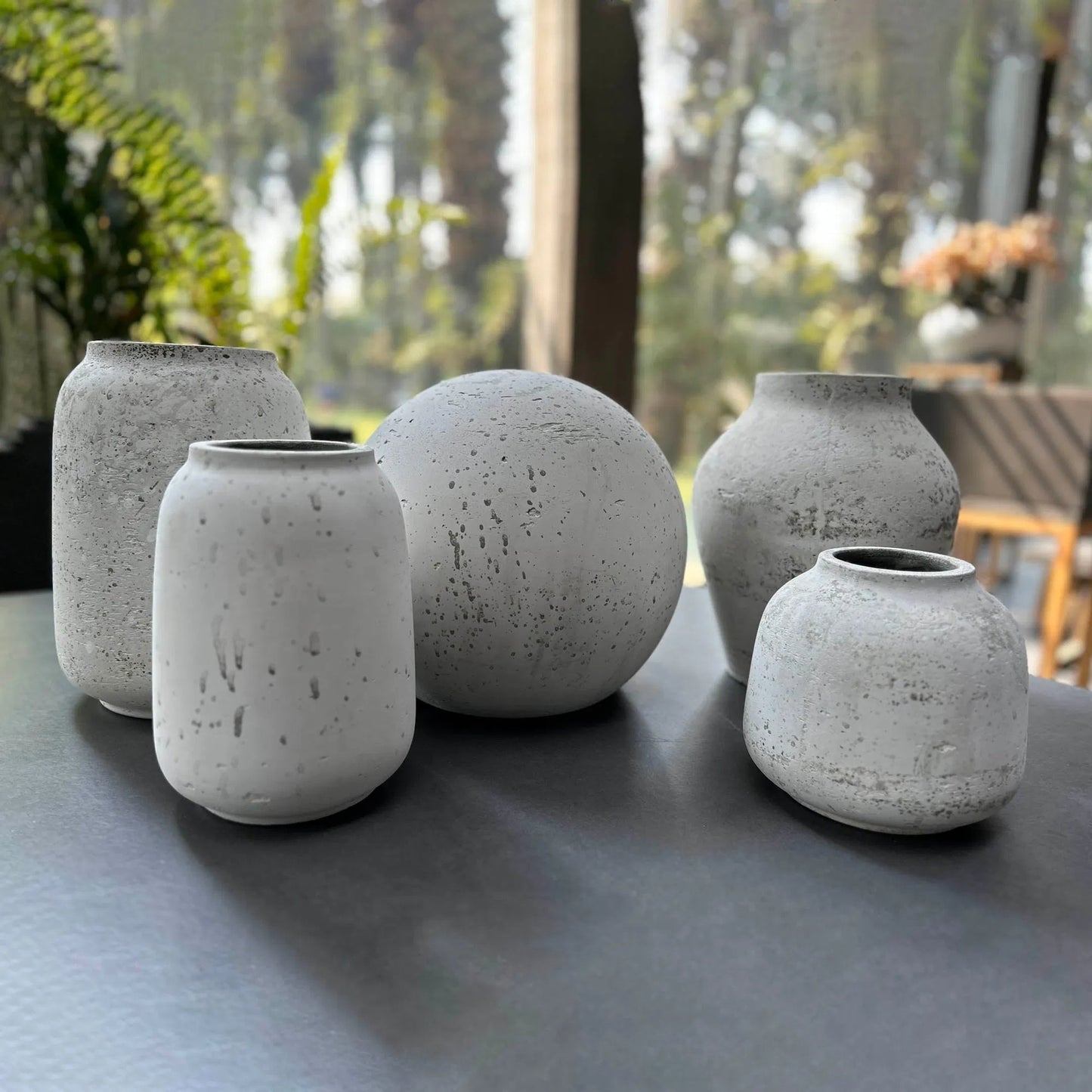003 SI-2325189 | Lifestyle | Amphora Sphere by LH Imports in white. Made from unique in a unique style.