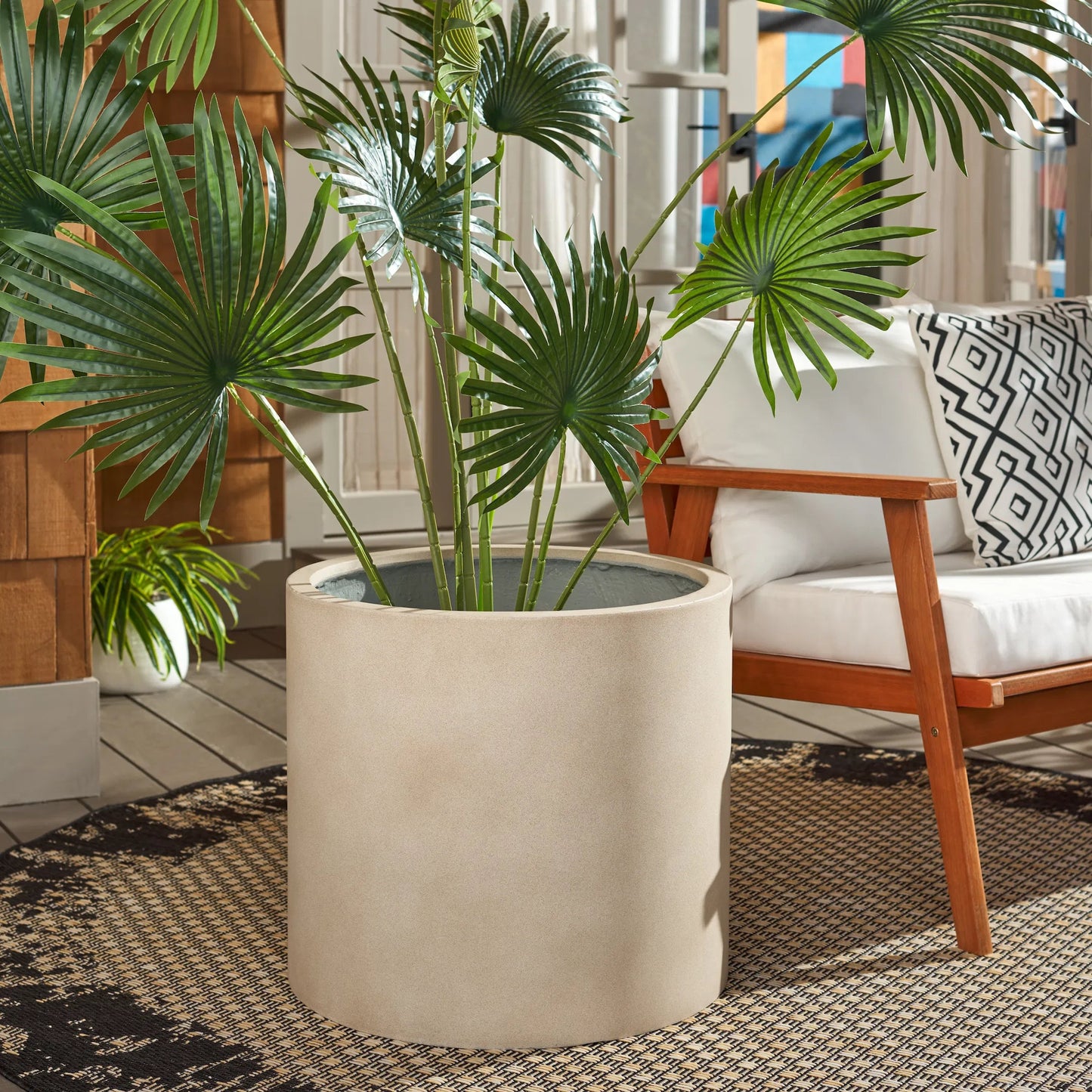 017 SI-2263015 | Lifestyle | Atwood Planter by HedgeApple Essentials. Made from concrete ficonstone in a modern style.