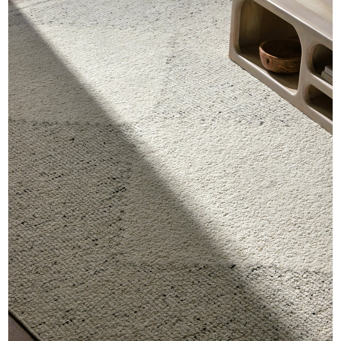 007 SI-2163971,SI-2163972,SI-2163973,SI-2163974 | Lifestyle | Peru Rug - 516939 by Surya in light silver, off-white, silver, slate. Made from wool in a unique style.