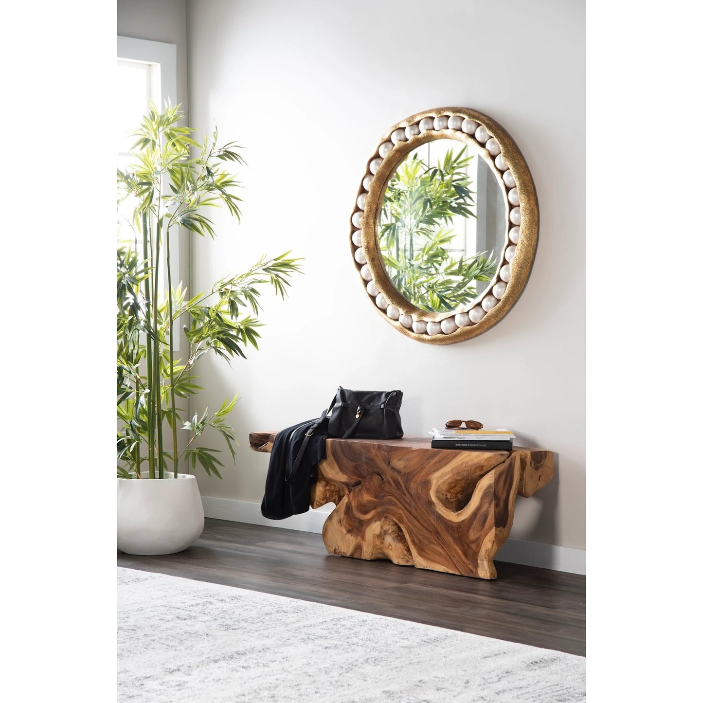 005 SI-1944921 | Lifestyle | Pearl Mirror by Phillips Collection. Made from unique in a modern style.