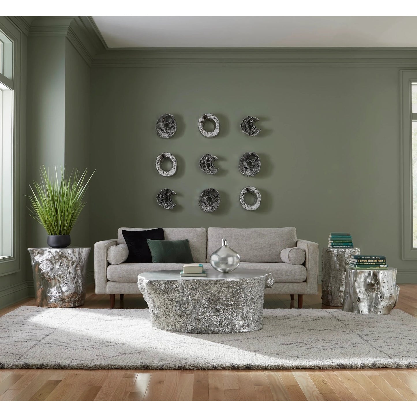010 SI-1790235 | Additional Silo | Log Silver Stool by Phillips Collection in silver and silver leaf. Made from resin in a eclectic & global style.