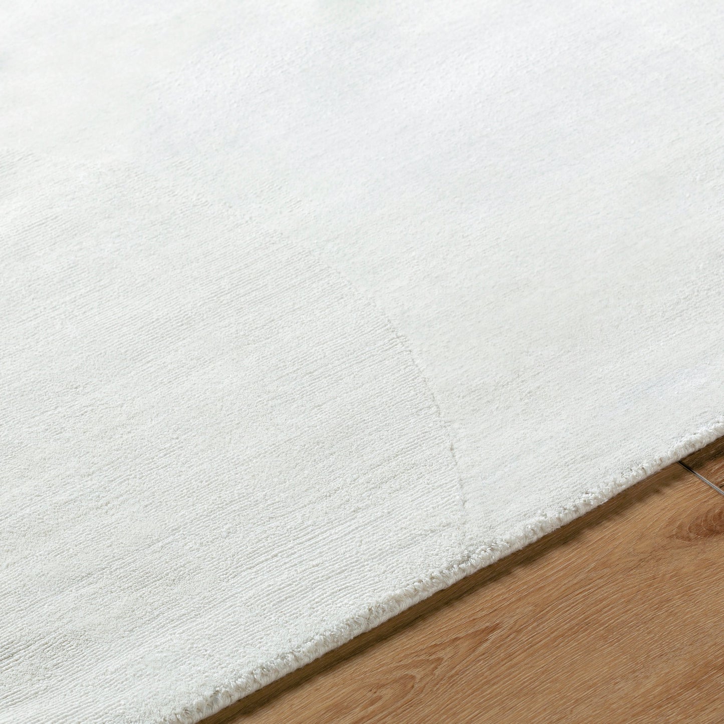 004 SI-2163280,SI-2163281,SI-2163282,SI-2163283,SI-2163284,SI-2163285 | Closeup | Pier Rug - 484779 by Surya in ivory, pearl, alabaster. Made from viscose in a unique style.