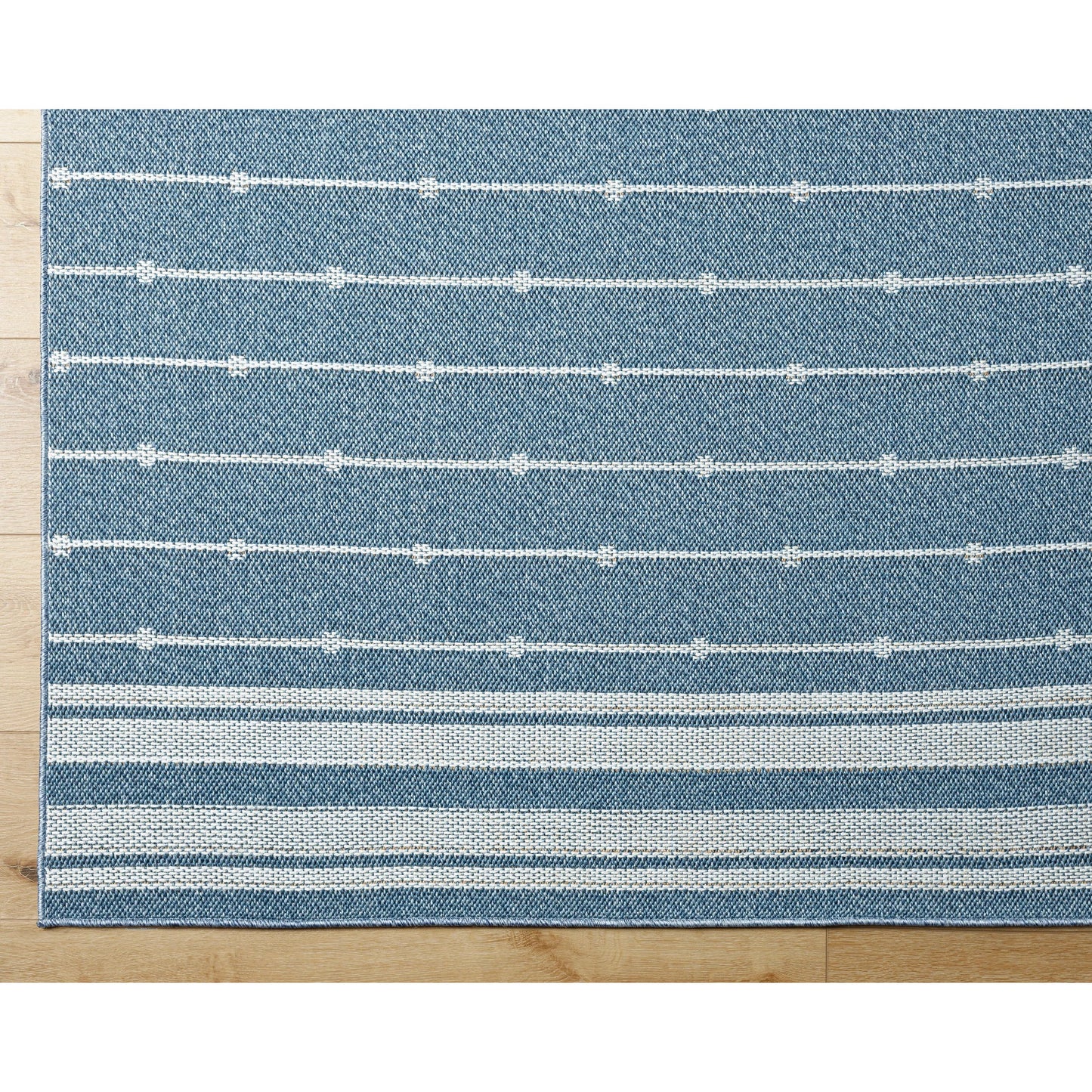 015 SI-2052526,SI-2052529 | Closeup | Pismo Beach PMB-2312 Indoor/Outdoor Rug by Livabliss. Made from face: 100% polypropylene, warp: 100% polypropylene in a unique style.