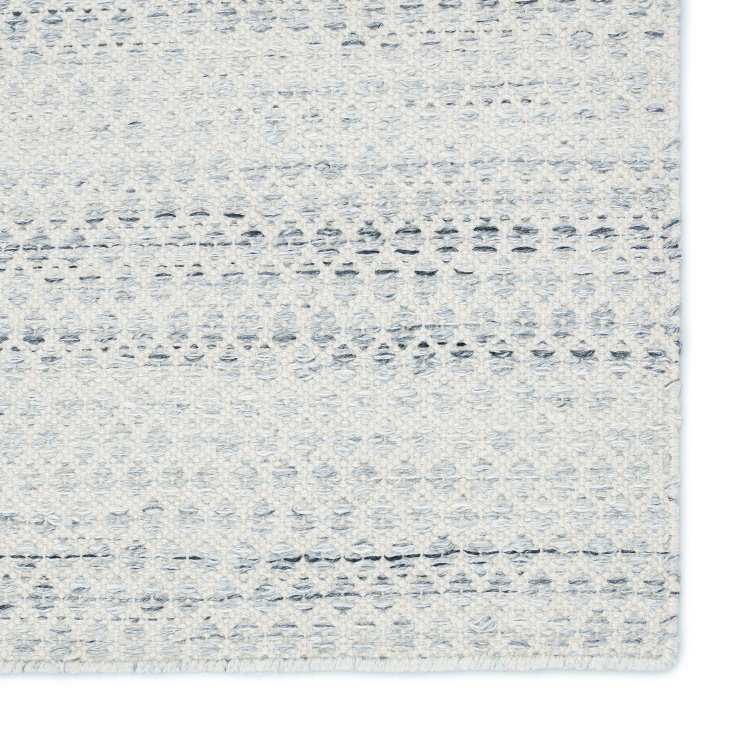 004 SI-2062361 | Closeup | Penrose PNR03 Indoor/Outdoor Rug by Jaipur Living in cream, gray. Made from 100% polyester in a unique style.