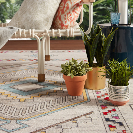 Polaris POL10 Indoor/Outdoor Rug by Jaipur Living in ivory, multicolor. Made from 100% polypropylene in a unique style.