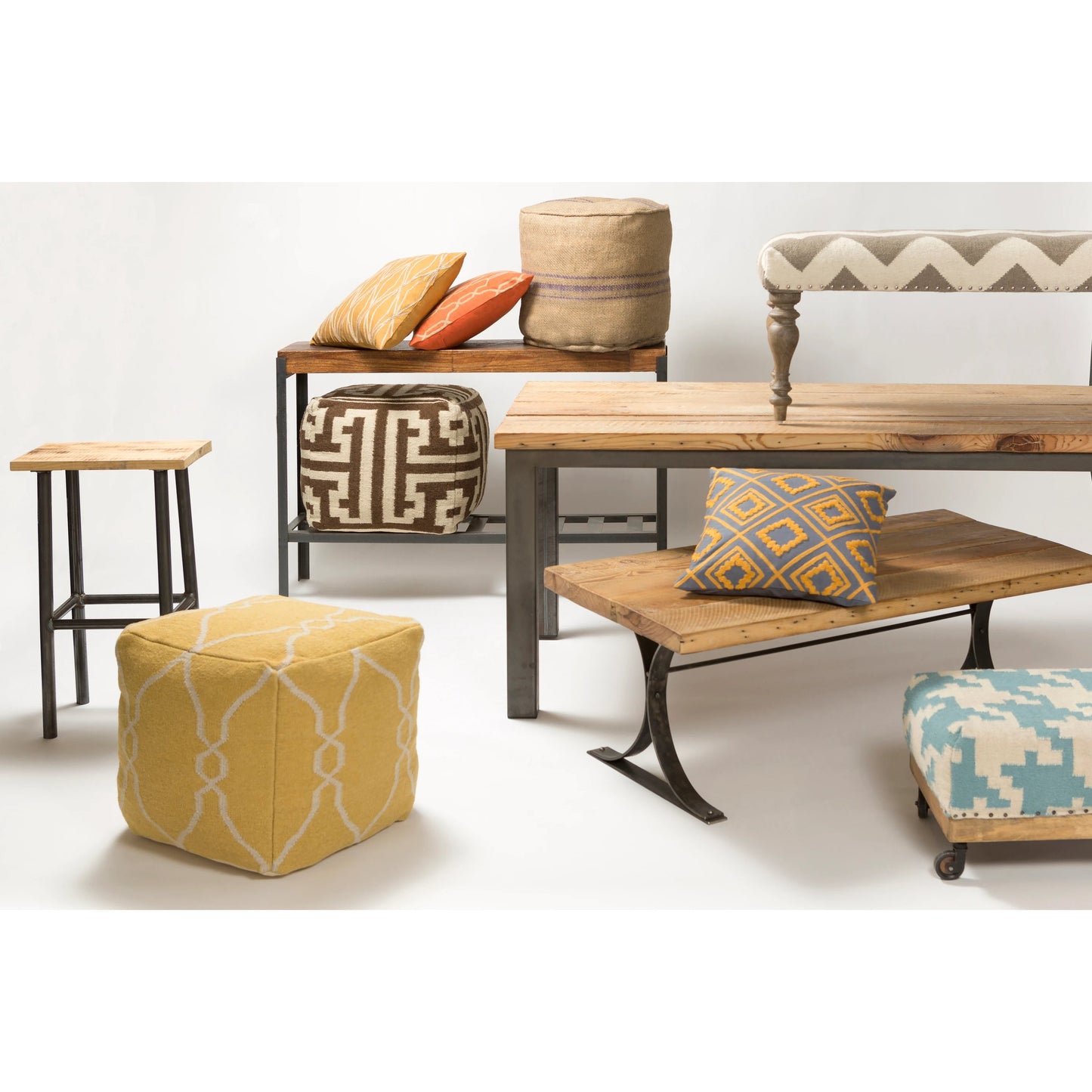 004 O-SURYA-POUF-22 | Lifestyle | Fallon - 33610 by Surya. Made from 100% wool in a modern style.