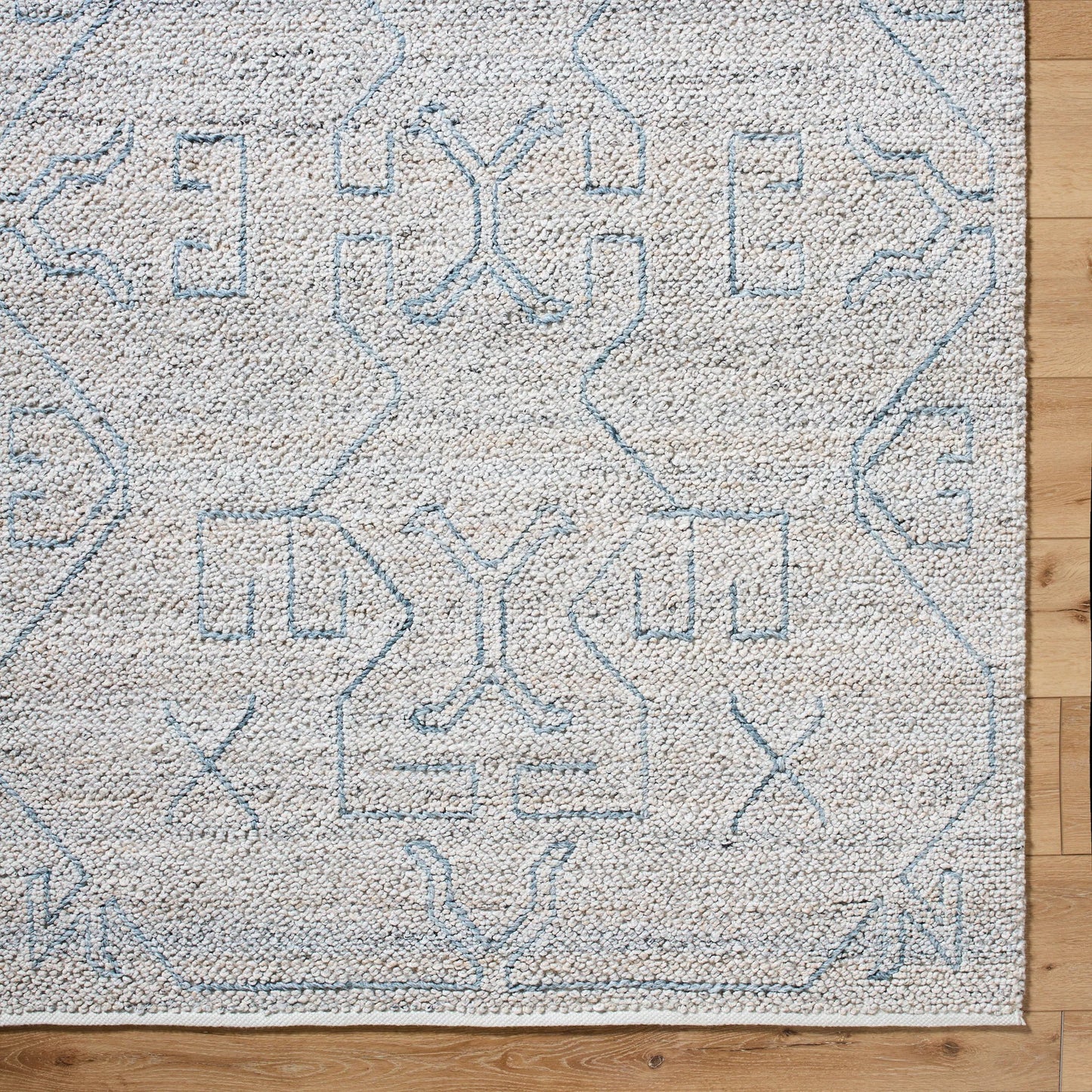 005 SI-2167511,SI-2167512,SI-2167513,SI-2167514 | Closeup | Provence Rug - 484401 by Livabliss in pewter, sky blue, ivory. Made from recycled pet yarn in a unique style.