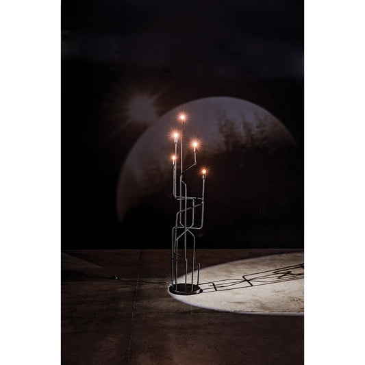 Moriarty Floor Lamp by Noir in matte black. Made from industrial steel in a transitional style.