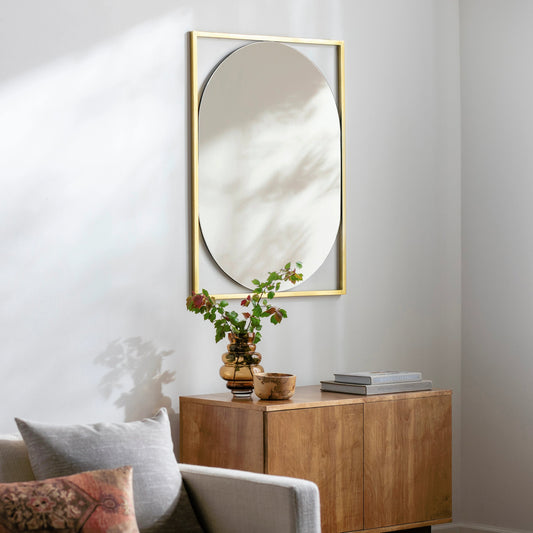 Qayanat Mirror by Surya in gold and electroplated. Made from frame: metal, substrate: manufactured wood in a modern style.