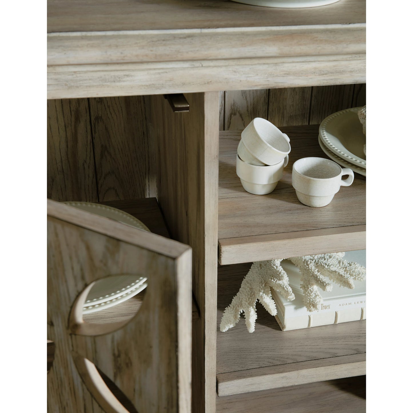 004 SI-2185846 | Closeup | Commerce & Market Underhill Entertainment Console by Hooker Furniture in light wood and light gray finish. Made from oak veneers in a modern style.