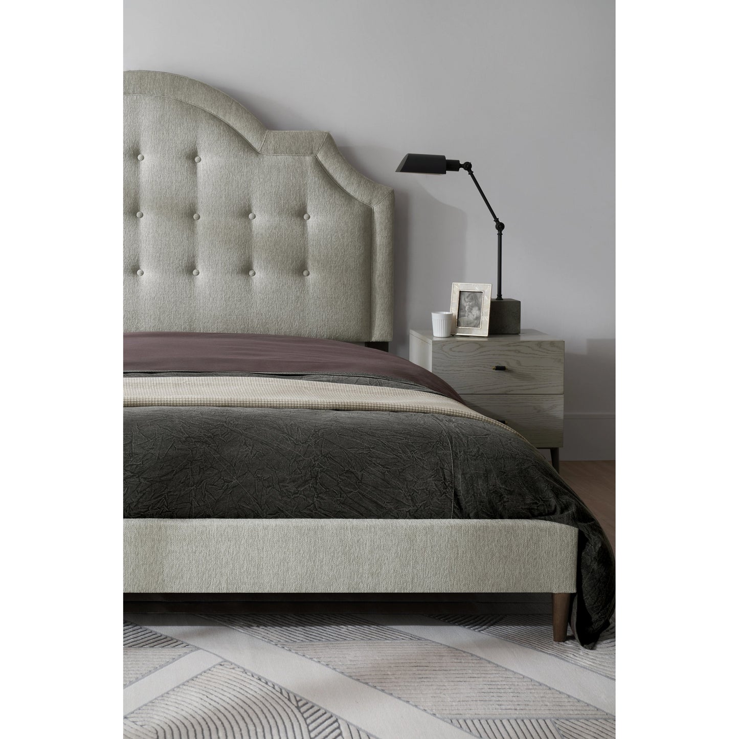 008 SI-2130637,SI-2130638 | Closeup | Zest Welt Upholstered Bed by Zest. Made from mdf, partical board in a modern style.