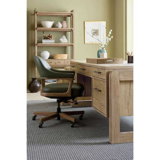 Kalamazoo Executive Desk by Hooker Furniture in medium wood and aged oak. Made from white oak veneers in a transitional style.