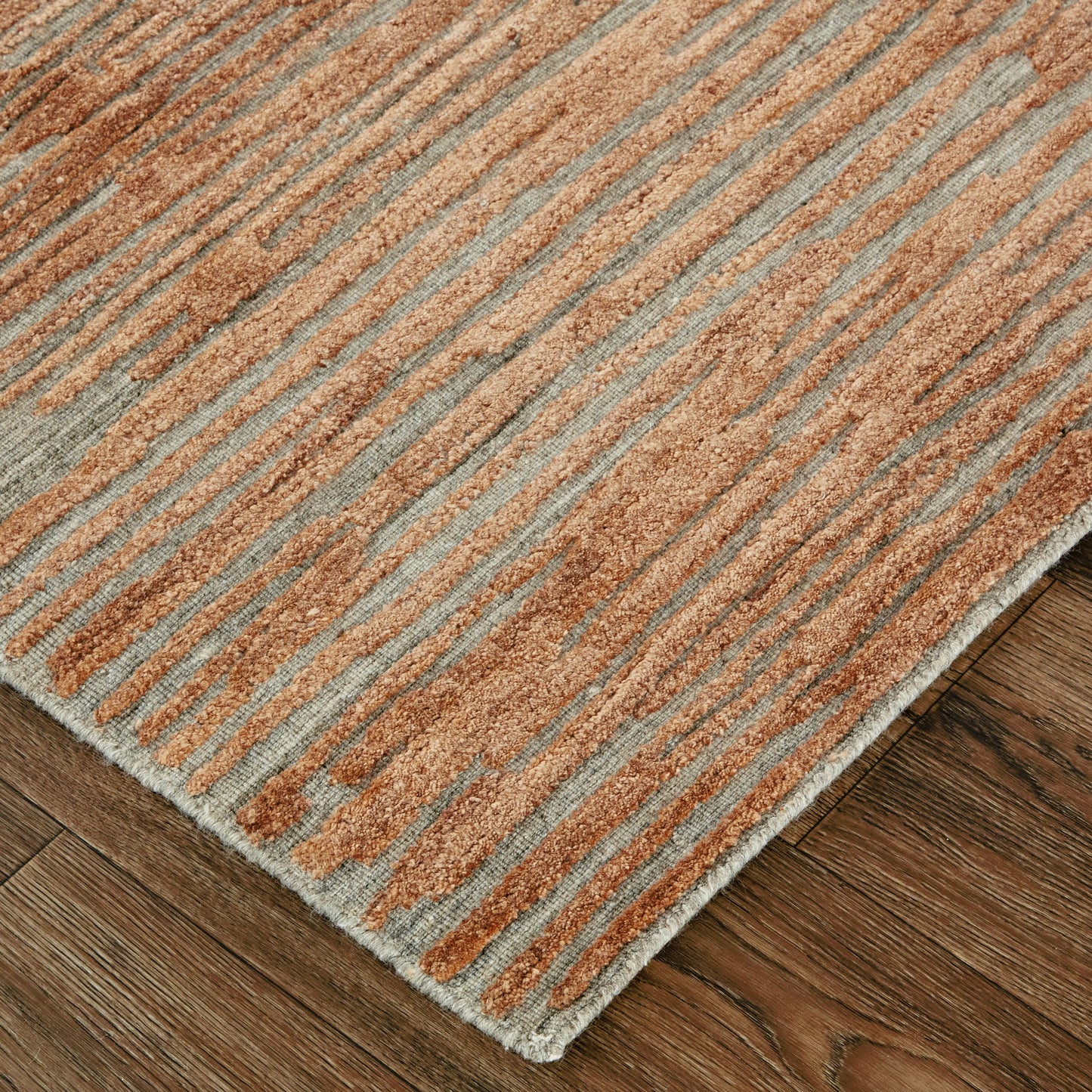 007 SI-2159022,SI-2159023,SI-2159024,SI-2159025,SI-2159026,SI-2159305,SI-2159306 | Closeup | Braeside Transitional Rug - T13T8005 by Thom Felicia by Feizy Rugs. Made from viscose, wool in a unique style.