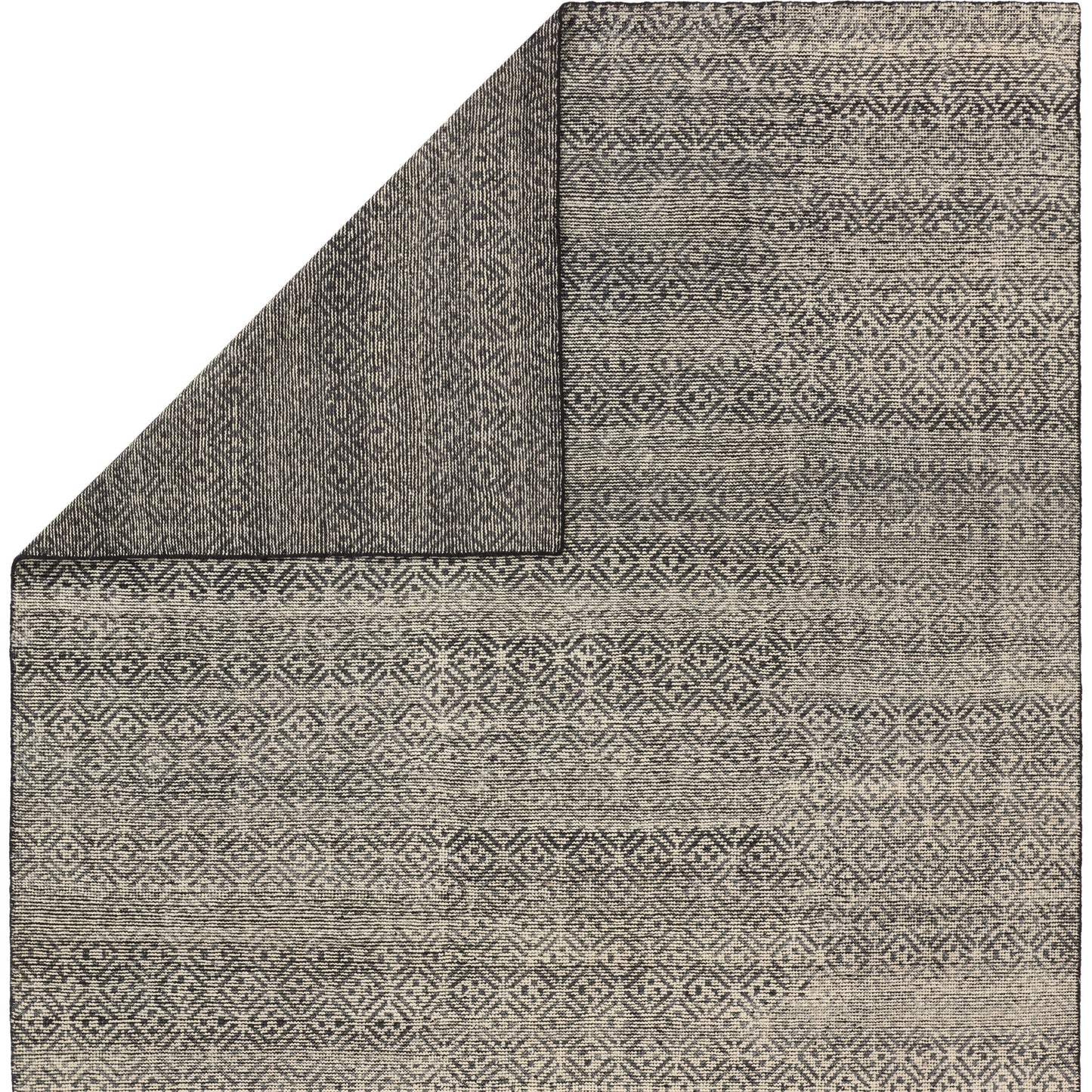 003 SI-2123737,SI-2123738,SI-2123739,SI-2123740 | Closeup | Rize Akello Rug by Jaipur Living in black, cream. Made from 100% wool in a unique style.