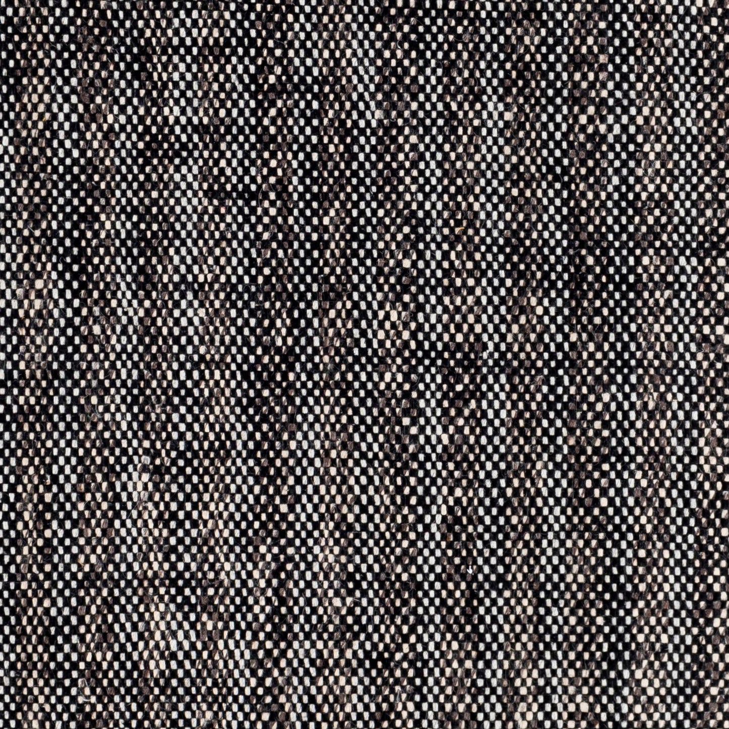 011 SI-1889611,SI-1889612,SI-1889613 | Closeup | Reliance Rug - 27889 by Surya. Made from 100% wool in a unique style.