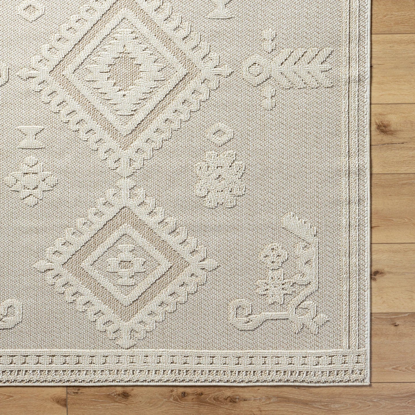 007 SI-1948937,SI-1948938,SI-1948939 | Closeup | Rockport Machine Woven Rug by Livabliss in ivory, tan. Made from 100% polypropylene in a modern style.