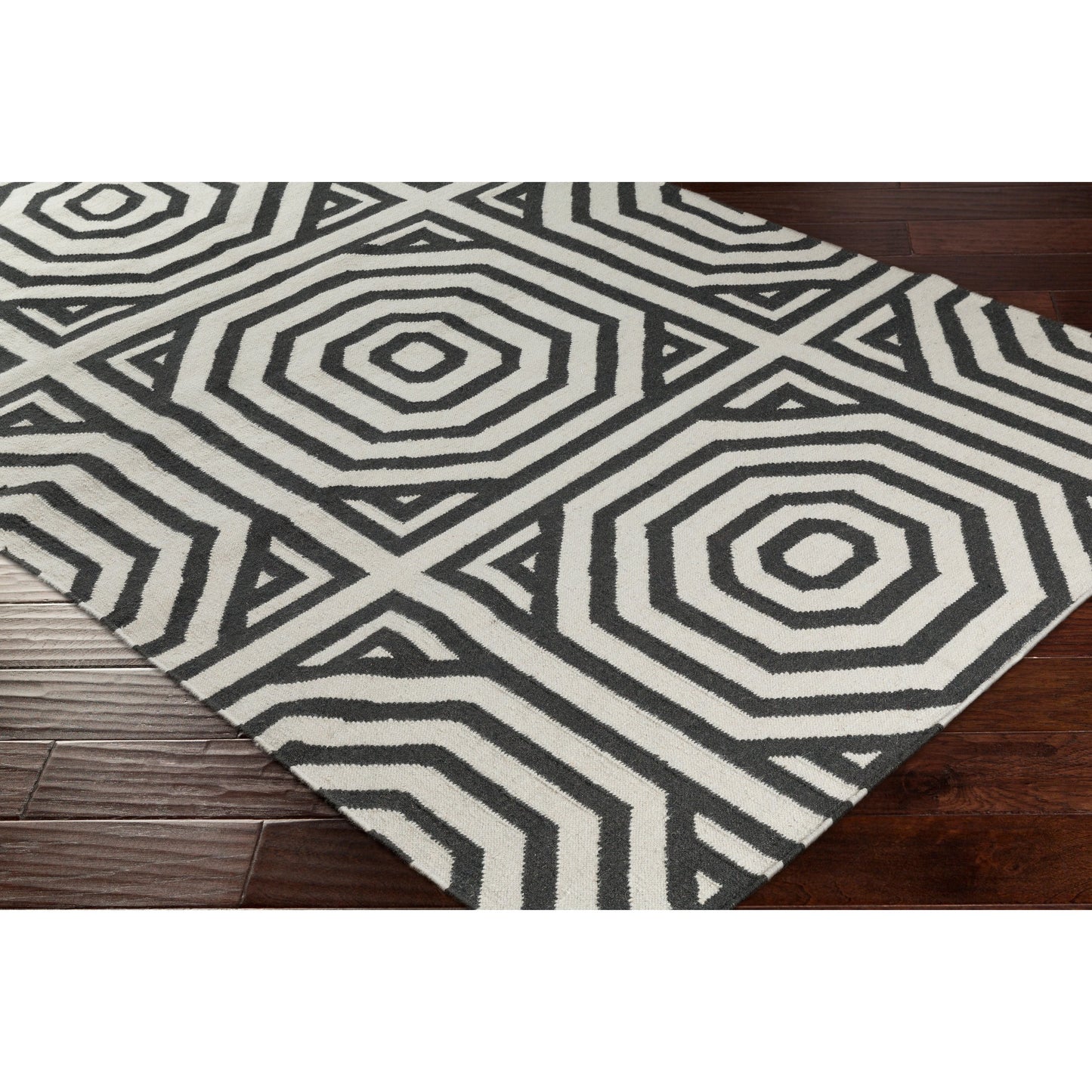 015 87808-25666 | Closeup | Rivington Rug - 14862 by Surya. Made from 100% wool in a unique style.