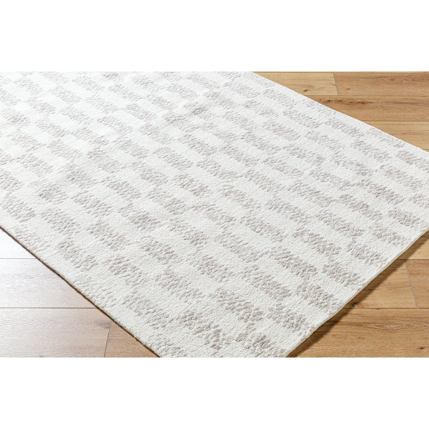 003 SI-2167597,SI-2167598,SI-2167599,SI-2167600,SI-2167601,SI-2167602 | Closeup | Rize Rug - 488494 by Livabliss in light silver, off-white, ash. Made from wool in a unique style.