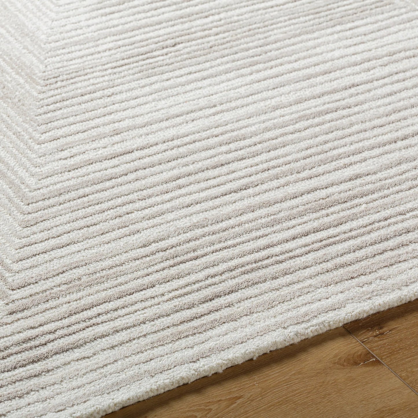 005 SI-2131778,SI-2131779,SI-2131780,SI-2131781,SI-2131782 | Closeup | Rize Rug - 488587 by Livabliss in ivory, taupe, sandstone. Made from face: 100% wool, warp: 100% cotton in a unique style.