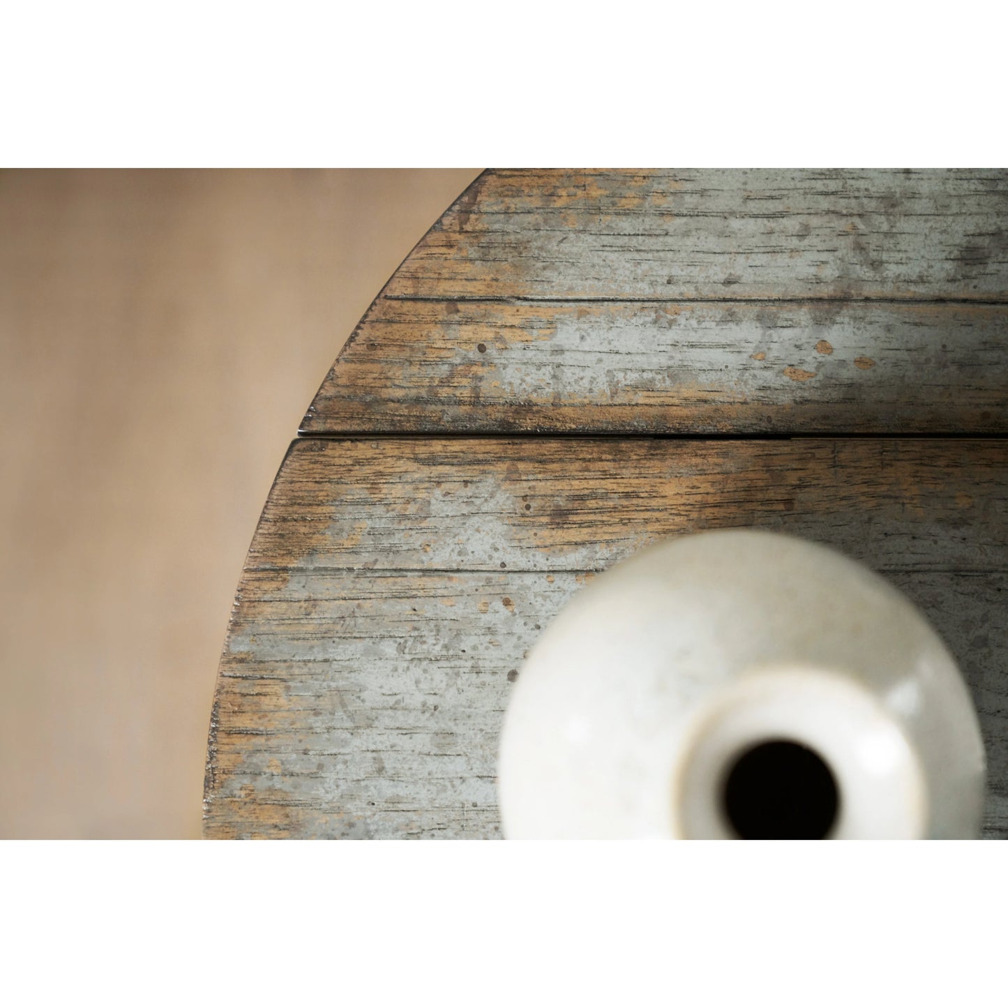 004 SI-1749062 | Additional Silo | La Grange Prause Gate Leg Round Table by Hooker Furniture in blue bonnet. Made from pecky hickory veneer, solid-wood edge top in a unique style.
